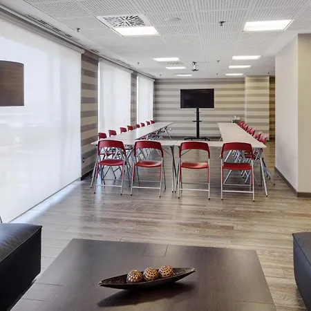 酒店 Sercotel Plaza Feria 4*