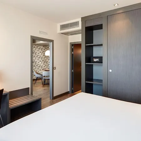 Hotel Sercotel Plaza Feria
