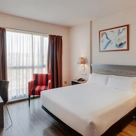 酒店 Sercotel Plaza Feria 4*