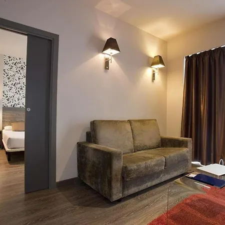 Sercotel Plaza Feria 호텔 4*