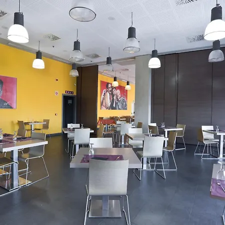 Hotel Sercotel Plaza Feria 4*