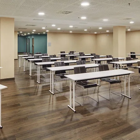 Sercotel Plaza Feria 萨拉戈萨