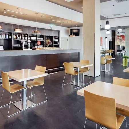 Sercotel Plaza Feria Saragosse