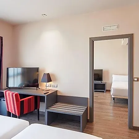 酒店 Sercotel Plaza Feria 4*