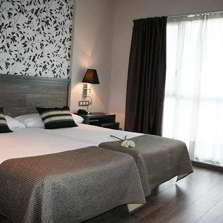 酒店 Sercotel Plaza Feria 萨拉戈萨