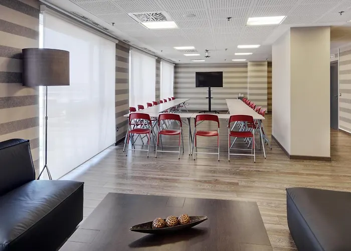 Hotel Sercotel Plaza Feria 4*