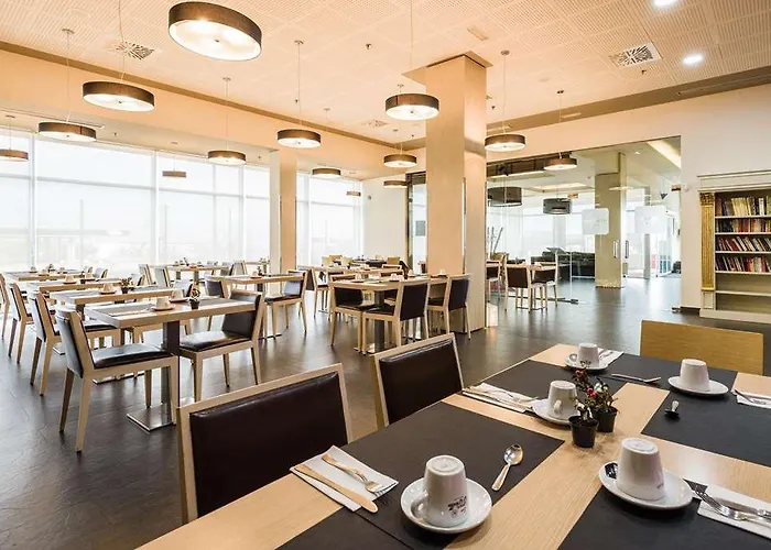 Sercotel Plaza Feria 4* Saragozza