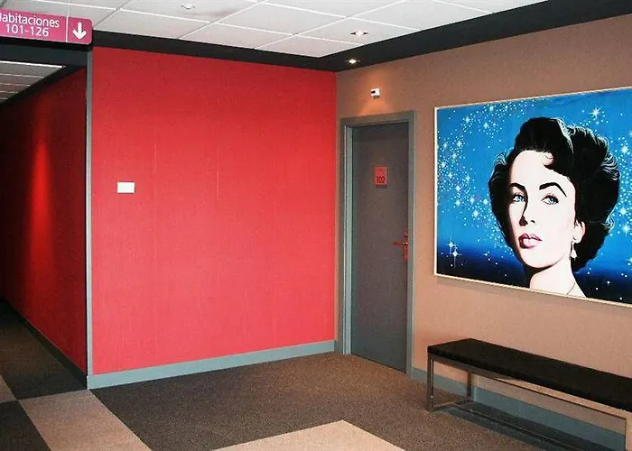 Hotell Sercotel Plaza Feria