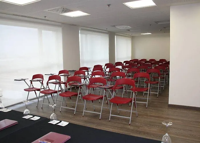 Hotel Sercotel Plaza Feria 4*